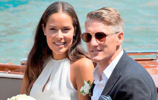 ಟೆನಿಸ್ ಆಟಗಾರ್ತಿ ಇವಾನೊವಿಕ್, ಜರ್ಮನಿಯ  ಫುಟ್ಬಾಲ್ ಆಟಗಾರ ಶ್ಟೆನ್‌ಸ್ಟಿಗರ್ ವಿವಾಹ